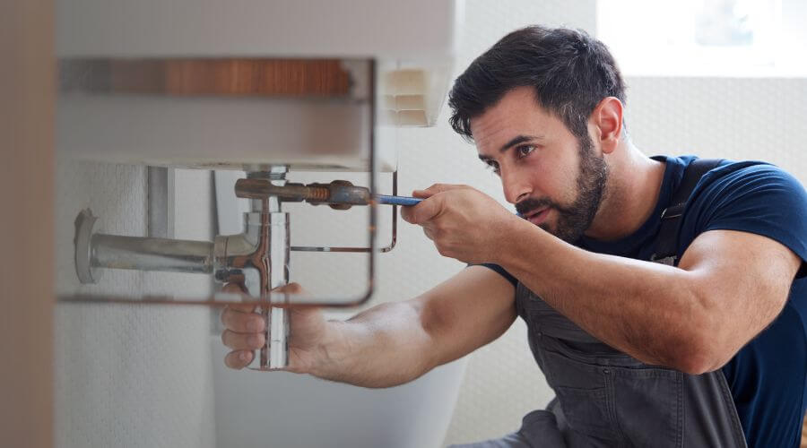 Water heater leaking fix in Jamestown, RI